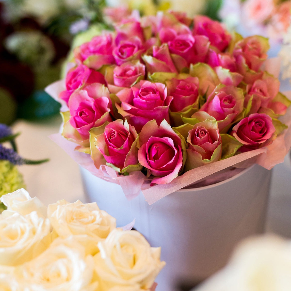 5 Rose Colours and What They Mean - Amazing Graze Flowers