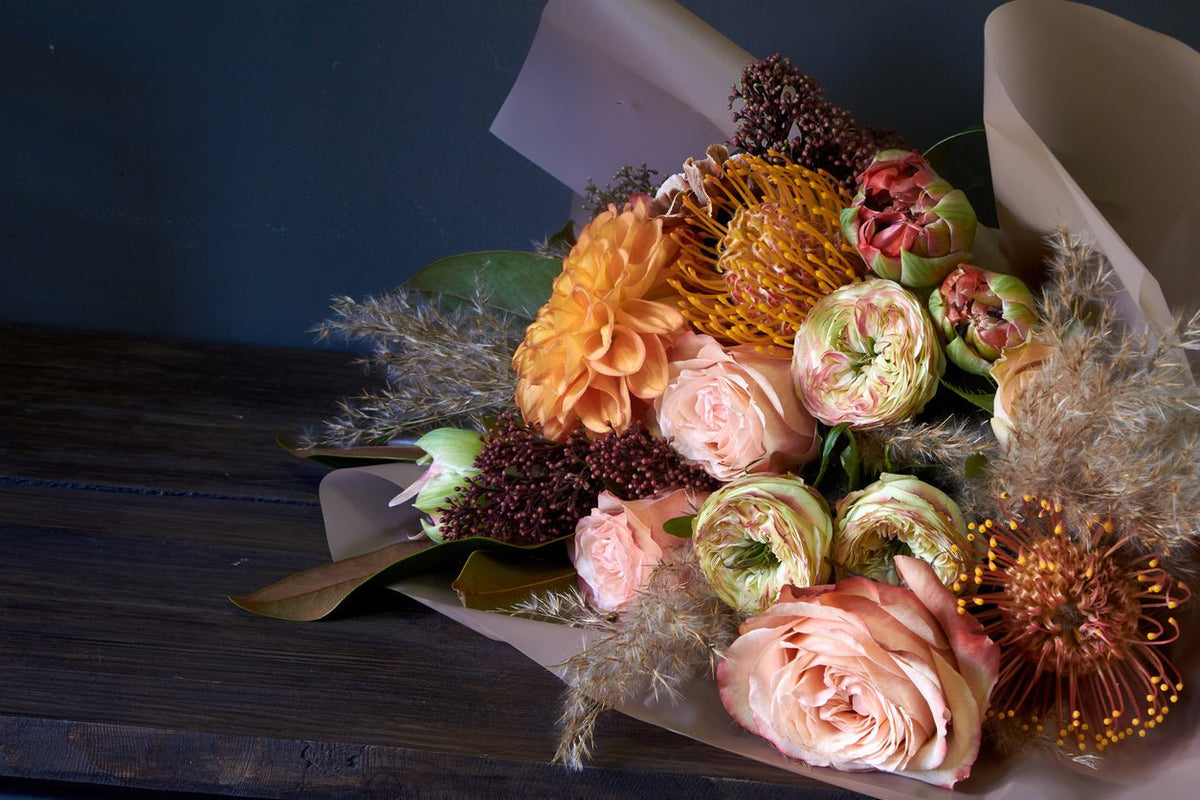 The in-season autumn flowers your home needs - Amazing Graze Flowers